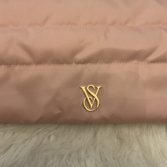VICTORIA'S SECRET Quilted Duffle Bag - Picture 5 of 5